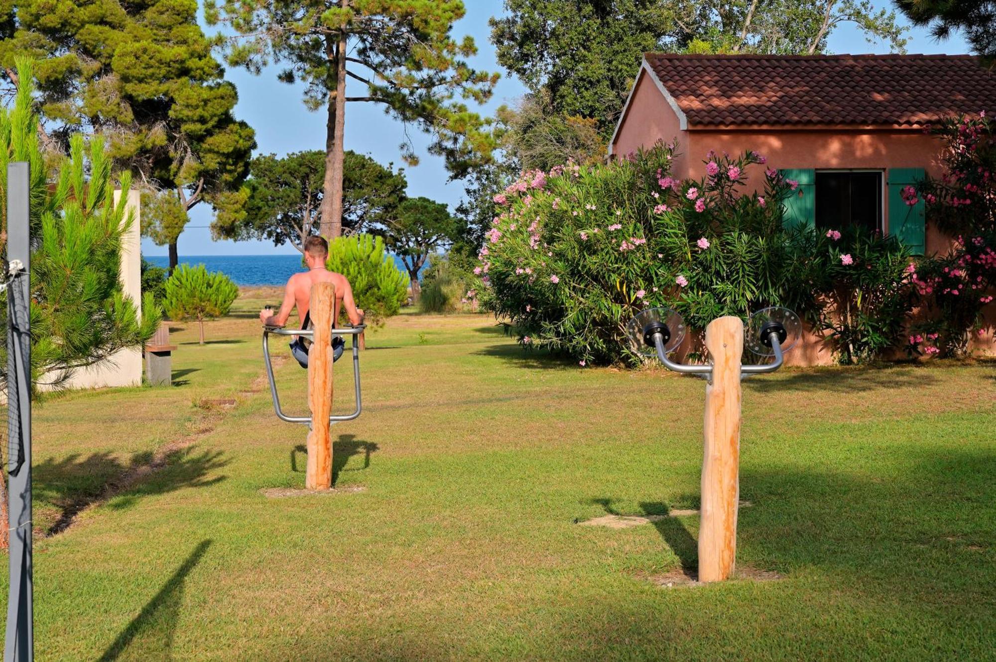 Pinea Mare Hotel Poggio Mezzana Luaran gambar