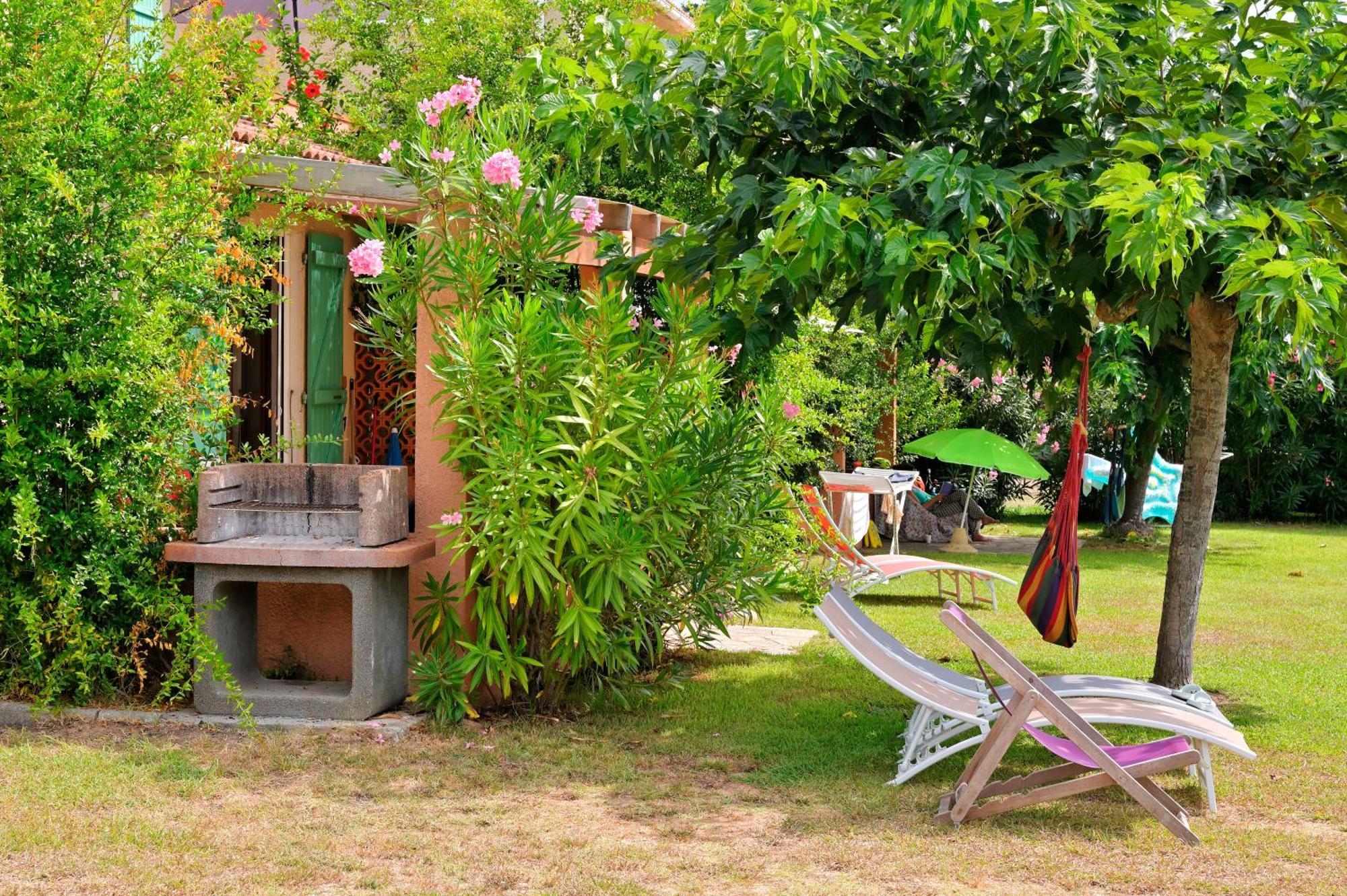Pinea Mare Hotel Poggio Mezzana Luaran gambar