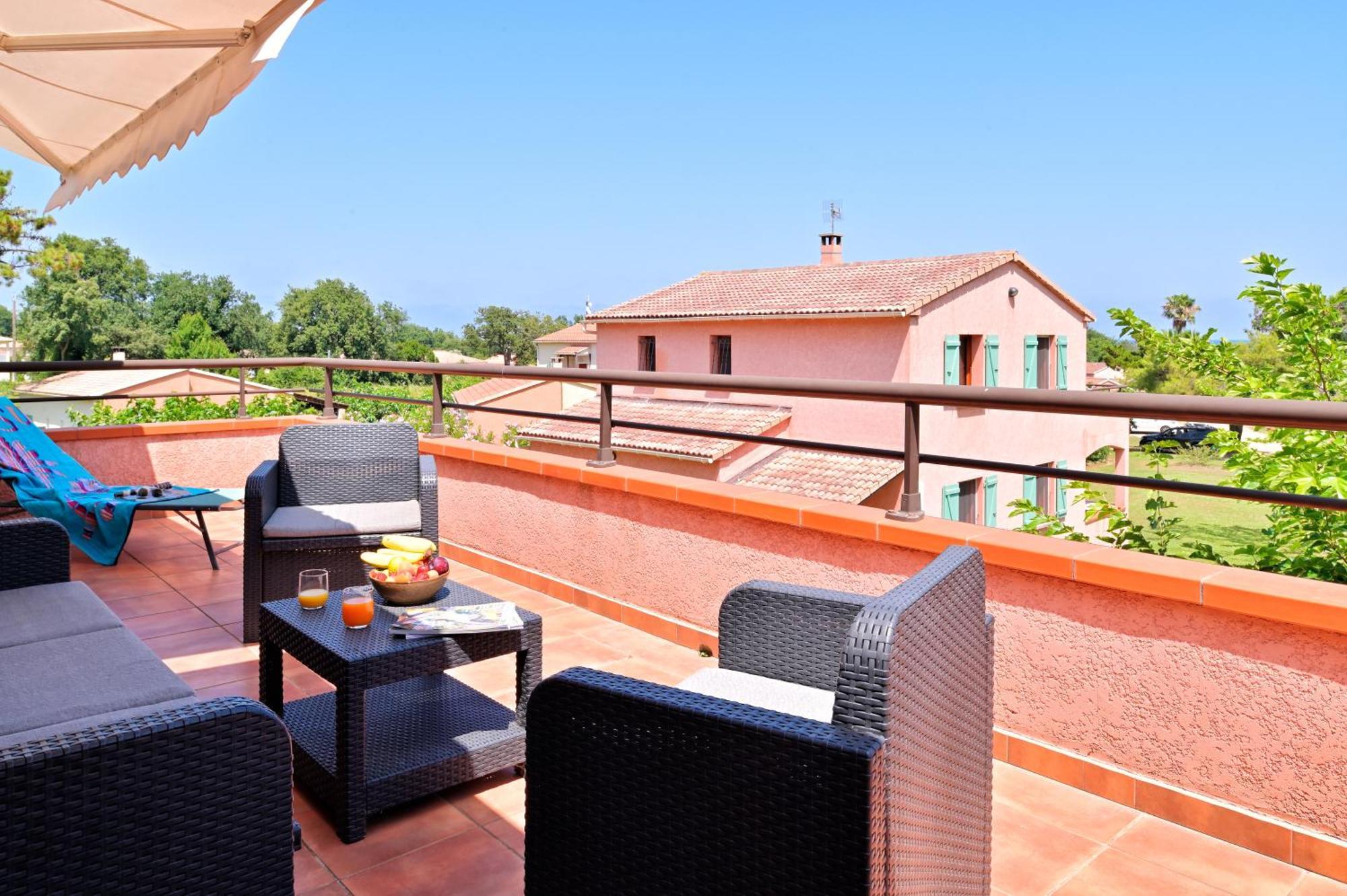 Pinea Mare Hotel Poggio Mezzana Luaran gambar