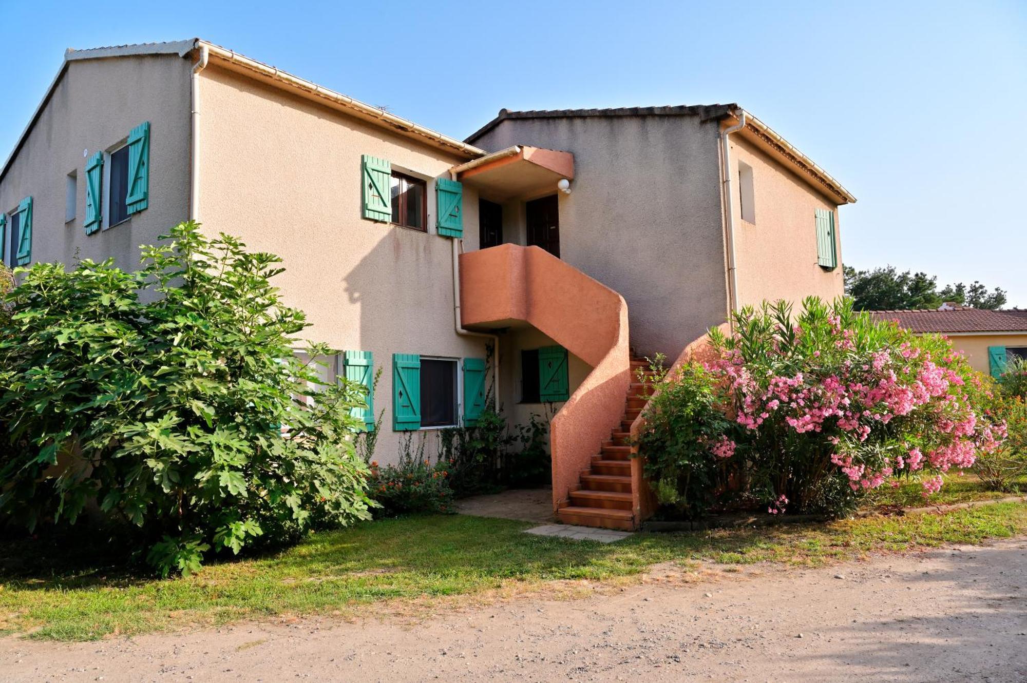 Pinea Mare Hotel Poggio Mezzana Luaran gambar